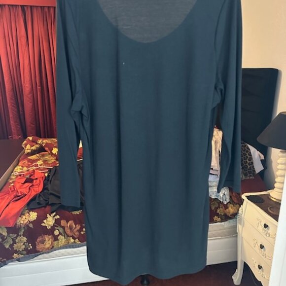 blouse - Picture 2 of 2